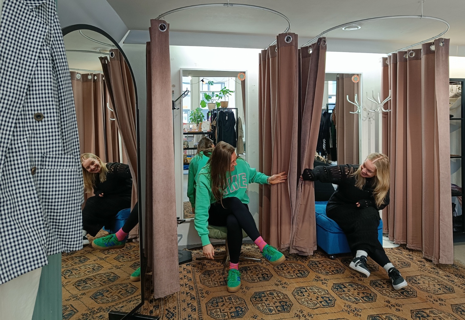 Sovituskoppien verhokiskot mittojen mukaan superpikatoimituksena Summaselta